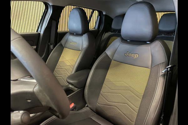 Jeep Avenger 54 kWh|95% SOH|BLACK EDITION|ELEK.A-KLEP|ACC|CAMERA|CARPLAY|ANDROID AUTO|STOELVERW.|PDC V+A|LMV|NAP|NL-AUTO|INCL.BTW|