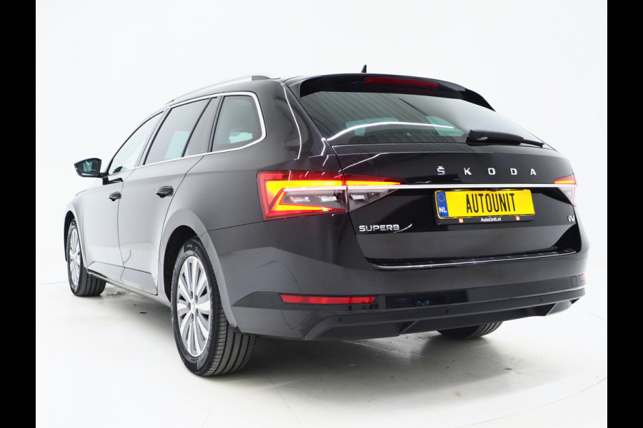 Škoda Superb Combi 1.4 TSI iV Style | Leder | Trekhaak | 360 | Massage | Stoelkoeling | Keyless | Virtual | Sfeerlicht