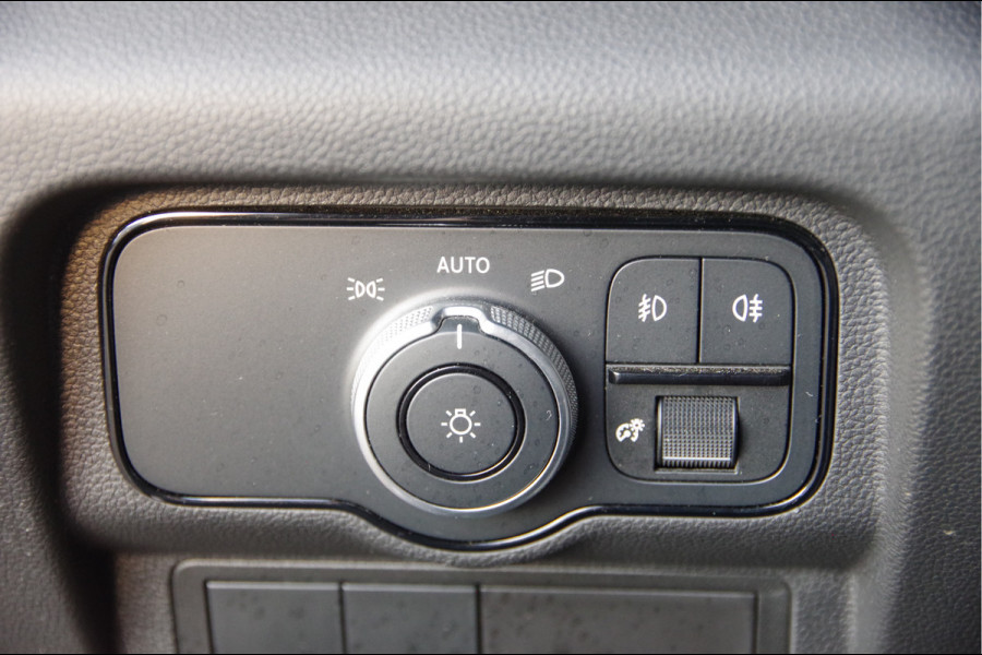 Mercedes-Benz Citan 112 CDI L1 3-ZITS, LED, CAMERA, NAVI, CRUISE, CLIMA