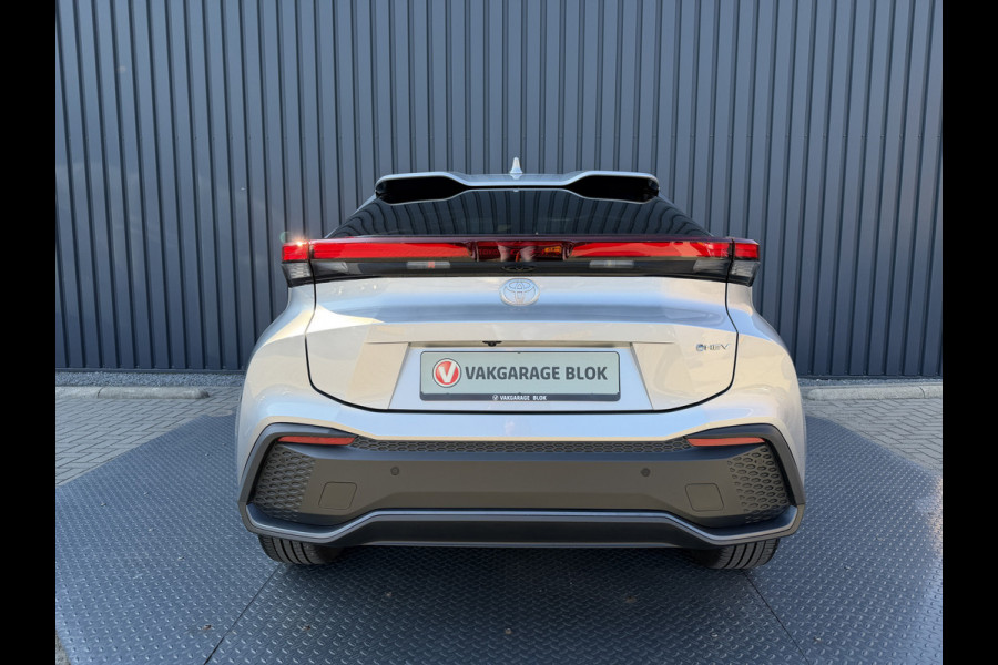 Toyota C-HR 1.8 Hybrid 140 Dynamic | Stuurverwarming | PDC V+A | BSM | 10jr GARANTIE | Rijklaar!!