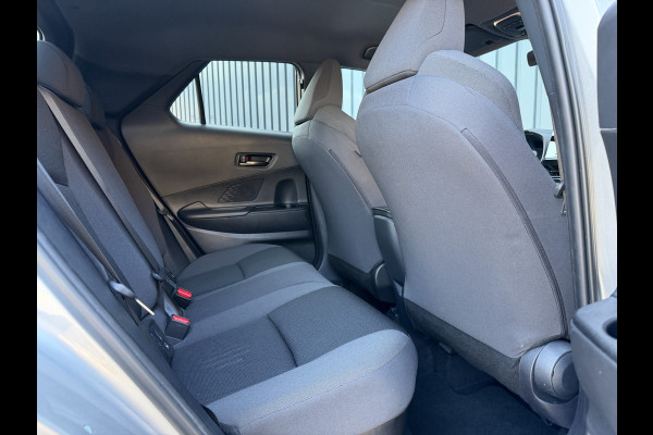 Toyota C-HR 1.8 Hybrid 140 Dynamic | Stuurverwarming | PDC V+A | BSM | 10jr GARANTIE | Rijklaar!!
