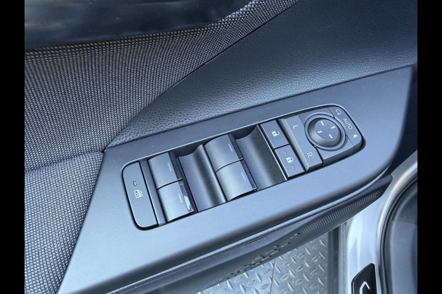 Toyota C-HR 1.8 Hybrid 140 Dynamic | Stuurverwarming | PDC V+A | BSM | 10jr GARANTIE | Rijklaar!!