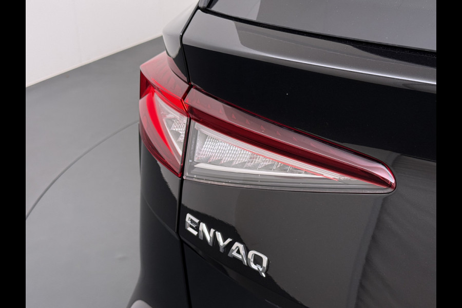 Škoda ENYAQ iV 60 SOH 92% Warmtepomp Panoramadak Adap.Cruise 3-Zone Stoelverwarming Keyless advanced Ecc Pdc Android Auto Apple Carplay Privacy Glas Lmv Led Isofix Lane Assist Verkeersbord herkenning 1e Eigenaar Dealeronderhouden Origineel Nederlandse Auto
