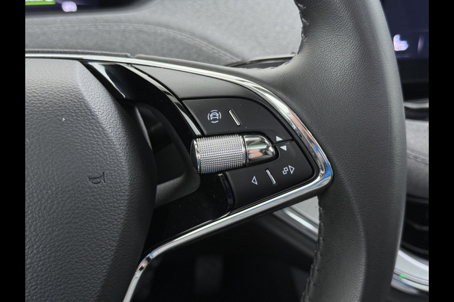 Škoda ENYAQ iV 60 SOH 92% Warmtepomp Panoramadak Adap.Cruise 3-Zone Stoelverwarming Keyless advanced Ecc Pdc Android Auto Apple Carplay Privacy Glas Lmv Led Isofix Lane Assist Verkeersbord herkenning 1e Eigenaar Dealeronderhouden Origineel Nederlandse Auto