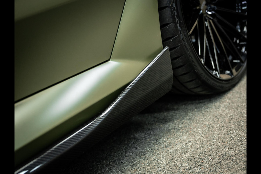 BMW 5 Serie Touring M5 Unieke kleur, Vossen 23/22 inch,Akrapovic, Carbon pack rondom