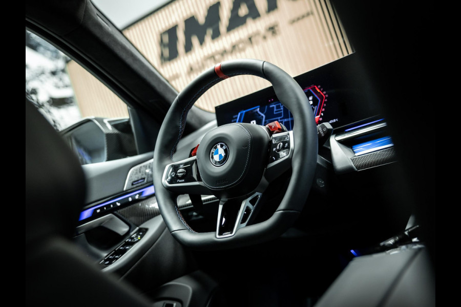 BMW 5 Serie Touring M5 Unieke kleur, Vossen 23/22 inch,Akrapovic, Carbon pack rondom