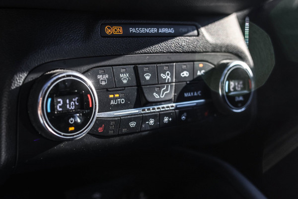 Ford FOCUS Wagon 2.3 EcoBoost ST-3 *Pano*B&O*Keyless*Camera*Elek. Stoelen*