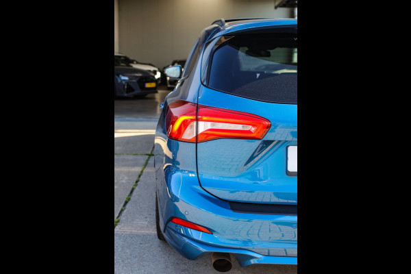 Ford FOCUS Wagon 2.3 EcoBoost ST-3 *Pano*B&O*Keyless*Camera*Elek. Stoelen*