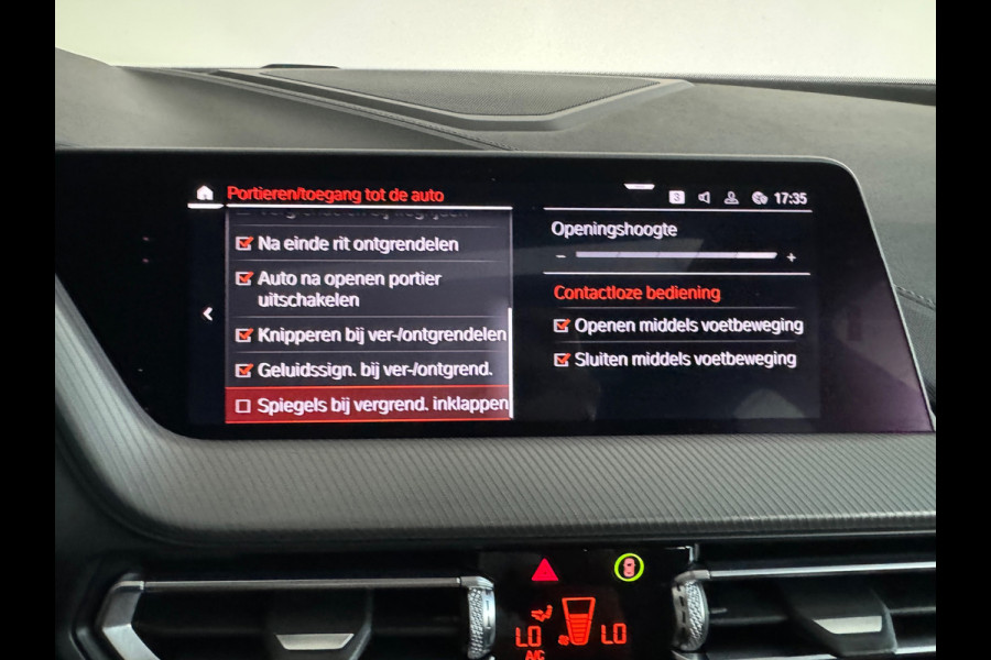 BMW 1-serie M135i xDrive High Executive Edition Pano|HuD|H/K