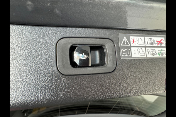 Mercedes-Benz C-Klasse Estate 300 e AMG Pano|Keyless|Sfeer