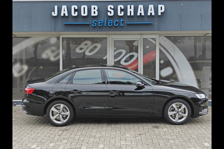 Audi A4 Limousine 35 TFSI Pro Line / Carplay / 17'' LM / LED / Sensoren V+A