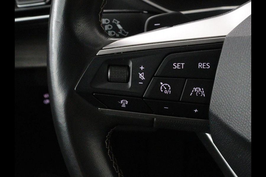 Seat Tarraco 1.4 TSI e-Hybrid PHEV Xcellence | SOH 87,3% | Panoramadak | Trekhaak | Adaptive cruise | Carplay | 360 Camera | Navigatie | Climate control | DAB+ | Full LED | Park assist