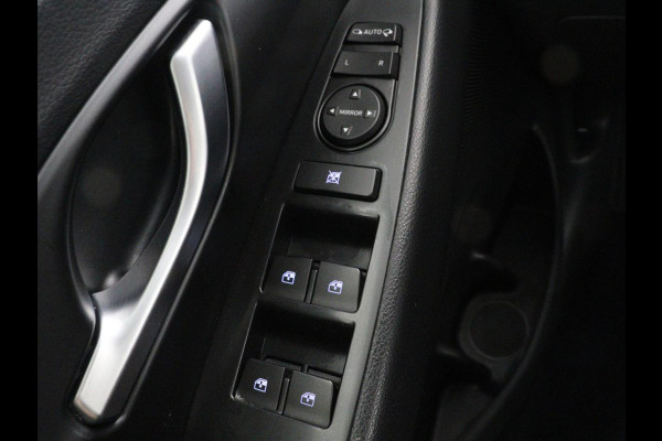 Hyundai i30 Wagon 1.5 T-GDi MHEV Premium Sky | Panoramadak | Stoel & Sturverwarming | Stoelkoeling | Camera | Adaptive cruise | Navigatie | Carplay | DAB+ | Climate control | Full LED