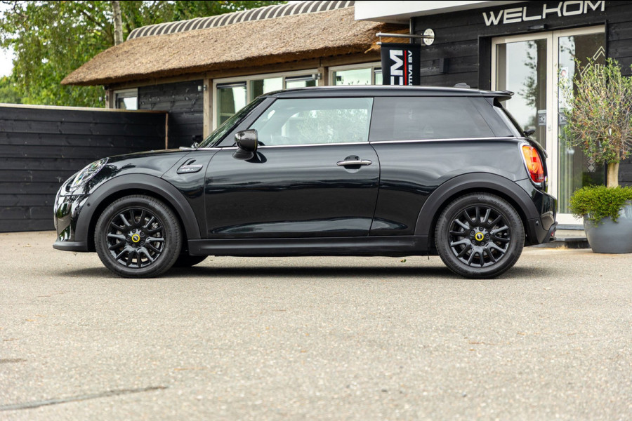 MINI Electric Resolute Edition 33 kWh Soh 97% I Camera I Led I Leder I Navigatie I CarPlay I Android I Climate I Cruise I HeadUp