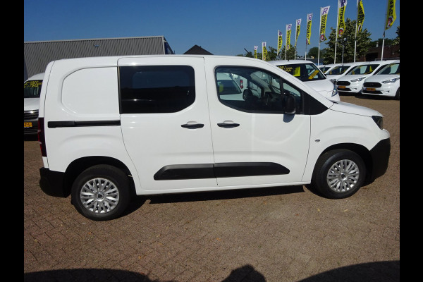 Peugeot Partner 1.2 PureTech Pro BENZINE AIRCO NAVI CRUISE CONTROL PDC SCHUIFDEUR