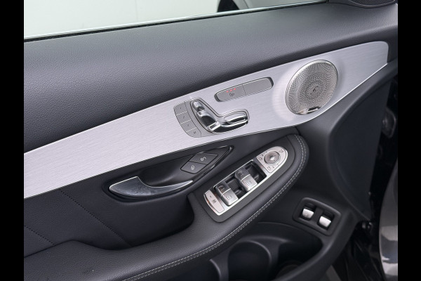 Mercedes-Benz GLC 300 e 4MATIC AMG line | Burmester Trekhaak