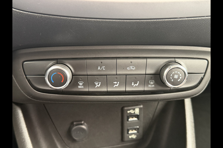 Opel Crossland X BWJ 2018 | 1.2T 111PK Innovation | TREKHAAK | NAVI | AIRCO | PDC | LICHTMETAAL | CARPLAY |