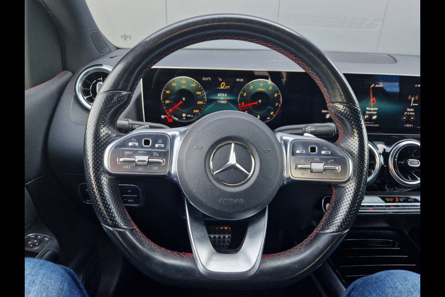 Mercedes-Benz B-Klasse 180 Business Solution AMG /Led /Org NL
