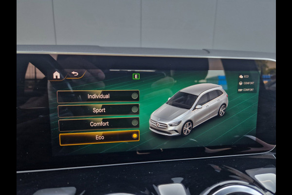 Mercedes-Benz B-Klasse 180 Business Solution AMG /Led /Org NL