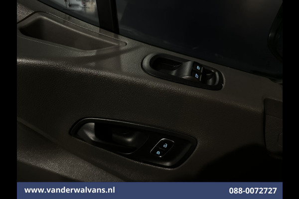 Ford Transit 2.0 TDCI 131pk Automaat L3H3 Euro6 Airco | Camera | Cruisecontrol | Verwarmde voorruit Parkeersensoren, Bijrijdersbank