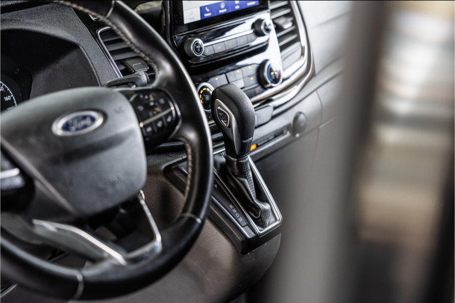 Ford Transit Custom 320 2.0 TDCI 170 PK L2H1 Limited DC | Dubbel cabine | Bi-Xenon | CarPlay | Navigatie | Stoelverwarming | Trekhaak | Euro 6 | Nieuwe APK