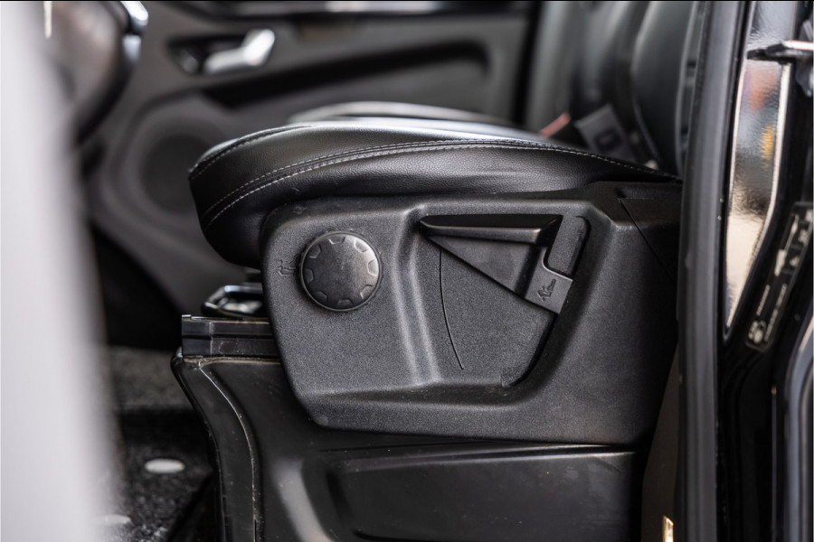 Ford Transit Custom 320 2.0 TDCI 170 PK L2H1 Limited DC | Dubbel cabine | Bi-Xenon | CarPlay | Navigatie | Stoelverwarming | Trekhaak | Euro 6 | Nieuwe APK