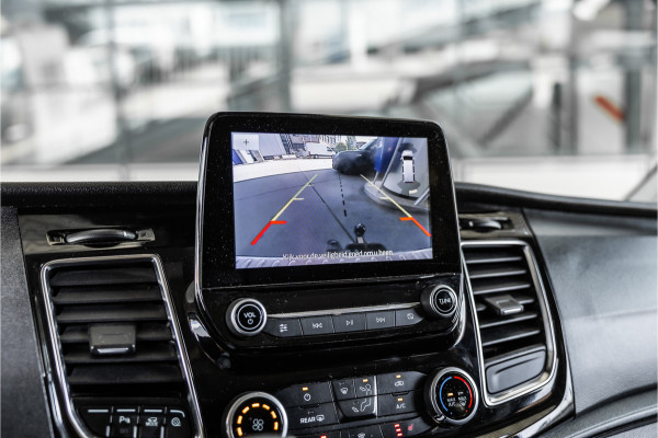 Ford Transit Custom 320 2.0 TDCI 170 PK L2H1 Limited DC | Dubbel cabine | Bi-Xenon | CarPlay | Navigatie | Stoelverwarming | Trekhaak | Euro 6 | Nieuwe APK