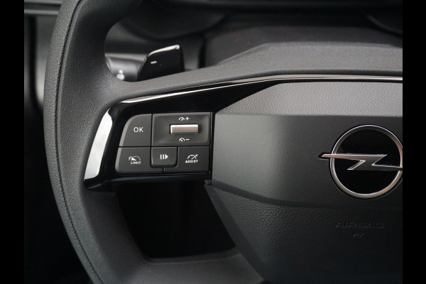 Opel Combo Electric L2 50kWh | navigatie | camera | warmtepomp | Pakket Comfort Connect | betimmering | verwarmde Comfort stoelen | dodehoekdetectie | parkeersensoren v/a | digitale binnenspiegel |