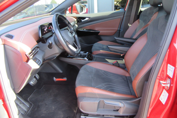 Volkswagen ID.4 Pro 77 kWh Comfort Style, Trekhaak, SOH 92%