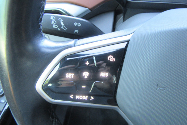 Volkswagen ID.4 Pro 77 kWh Comfort Style, Trekhaak, SOH 92%