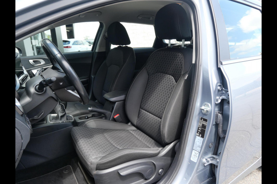 Kia Ceed Sportswagon 1.0 T-GDi DynamicLine | Trekhaak | Cruise | Carplay | Navi | Camera | Clima |