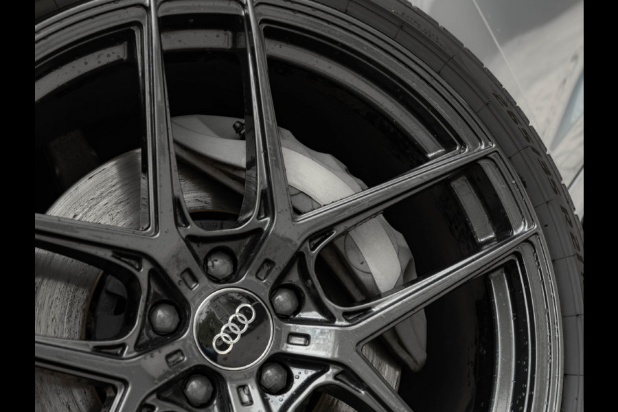 Audi A6 Avant 40 TFSI S-Line - Memoryzetel - Trekhaak - ACC - Matrix LED - KW Schroefset