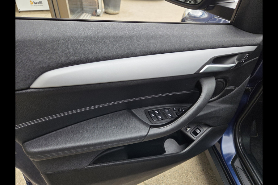 BMW X2 xDrive25e High Executive M-Tech Sport interieur , Head-up Display , Panoramadak