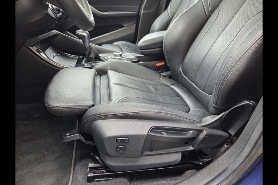 BMW X2 xDrive25e High Executive M-Tech Sport interieur , Head-up Display , Panoramadak