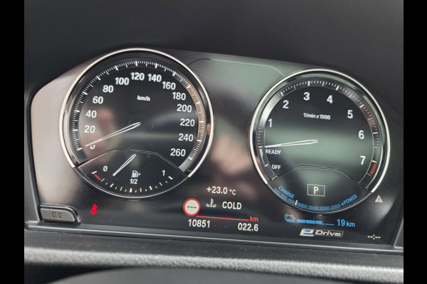 BMW X2 xDrive25e High Executive M-Tech Sport interieur , Head-up Display , Panoramadak
