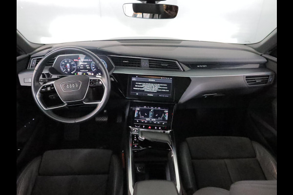 Audi e-tron Sportback 55 quattro Business edition Plus 95 kWh 408 pk | SOH 92,64% | Navigatie | Panoramadak | Parkeersensoren | Elektr. voorstoelen | Lichtmetalen velgen 21" | Luchtvering |