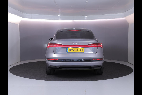 Audi e-tron Sportback 55 quattro Business edition Plus 95 kWh 408 pk | SOH 92,64% | Navigatie | Panoramadak | Parkeersensoren | Elektr. voorstoelen | Lichtmetalen velgen 21" | Luchtvering |