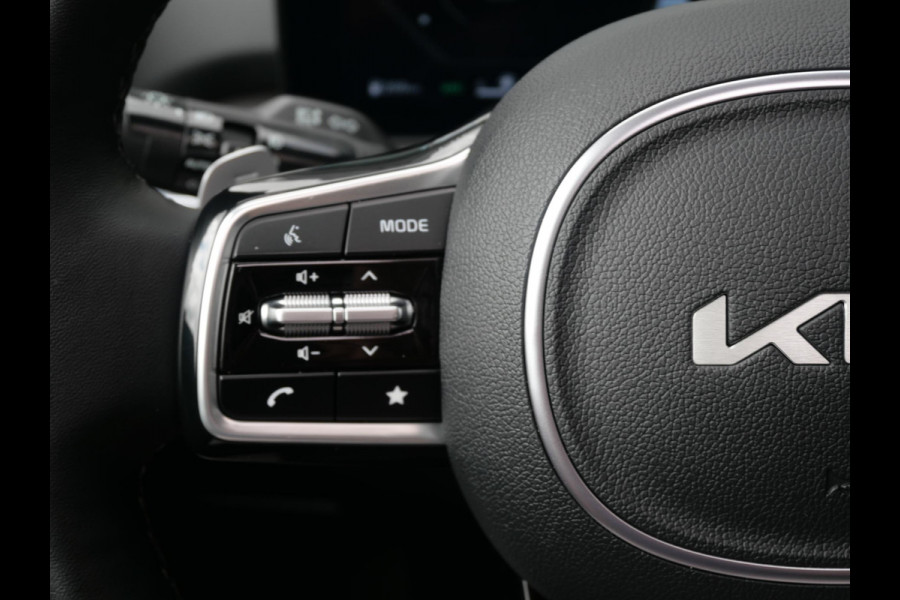 Kia Sorento 1.6 T-GDi Plug-in Hybrid 4WD ExecutiveLine 7p | Trekhaak | 360 Camera | Schuif/kantel Dak | Adaptief |
