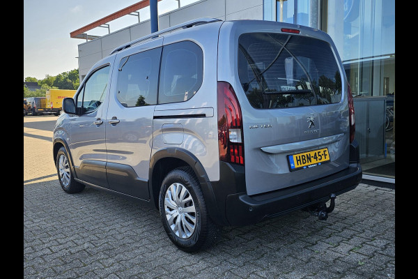 Peugeot Rifter 1.2 Puretech Allure automaat | Hoge instap | Ruim en praktisch | Stoelverwarming | Climate control | Parkeersensoren | Trekhaak |