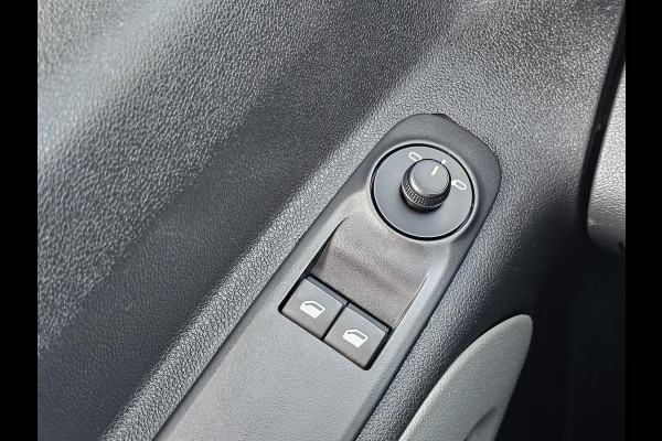 Peugeot Rifter 1.2 Puretech Allure automaat | Hoge instap | Ruim en praktisch | Stoelverwarming | Climate control | Parkeersensoren | Trekhaak |