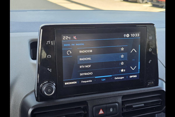 Peugeot Rifter 1.2 Puretech Allure automaat | Hoge instap | Ruim en praktisch | Stoelverwarming | Climate control | Parkeersensoren | Trekhaak |