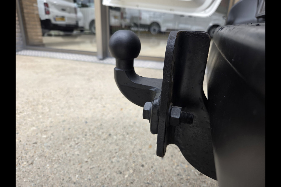 Opel Vivaro 2.0 CDTI Autm. L3 L & R Schuifdeur Airco Cruise control Trekhaak