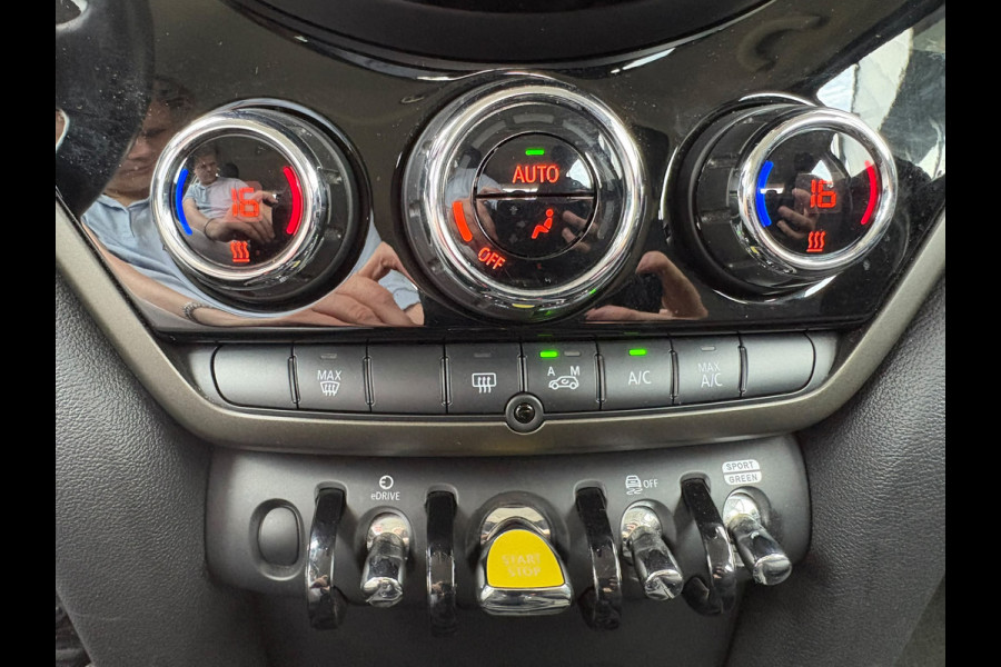 MINI Countryman 1.5 Cooper S E ALL4 Chili Plug-in-Hybrid/Camera/Navigatie/Full-LED/Parkeerhulp