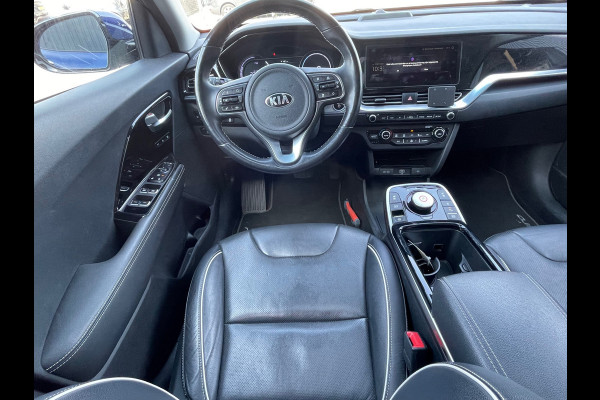 Kia e-Niro ExecutiveLine 64 kWh|Fase 3|DealerOnderh|SOH93%|Pano|