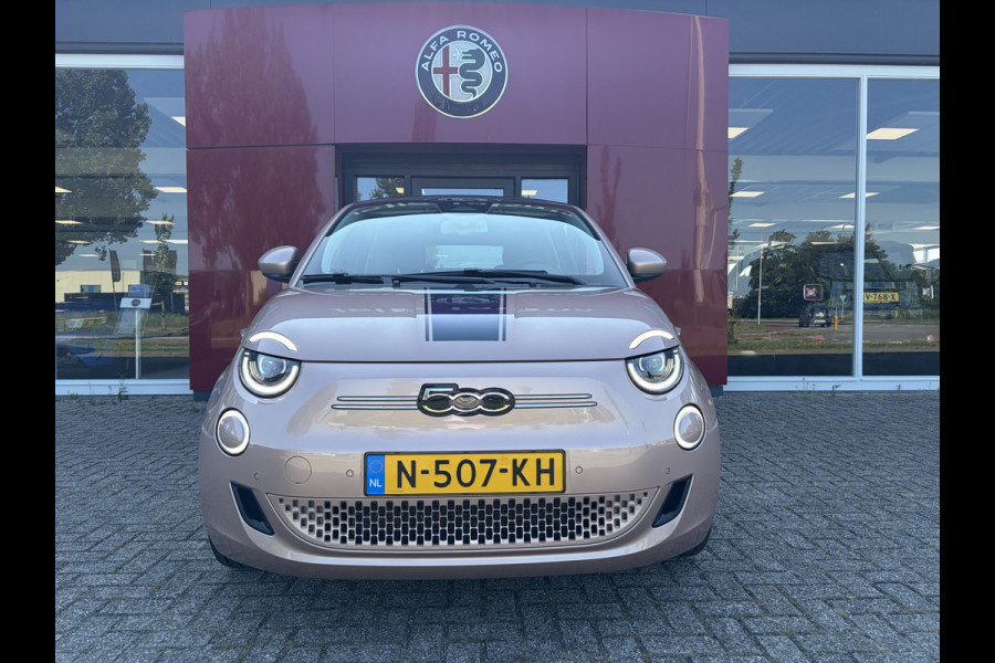 Fiat 500C Icon 42 kWh | 17" La Prima velgen | Camera | Parkeersensoren | Comfort Pack Pack Winter | Pack Magic Eye