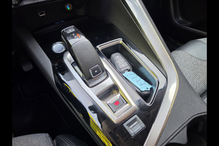 Peugeot 3008 1.2 Automaat Navi 360 Camera Memory Stoel Nap