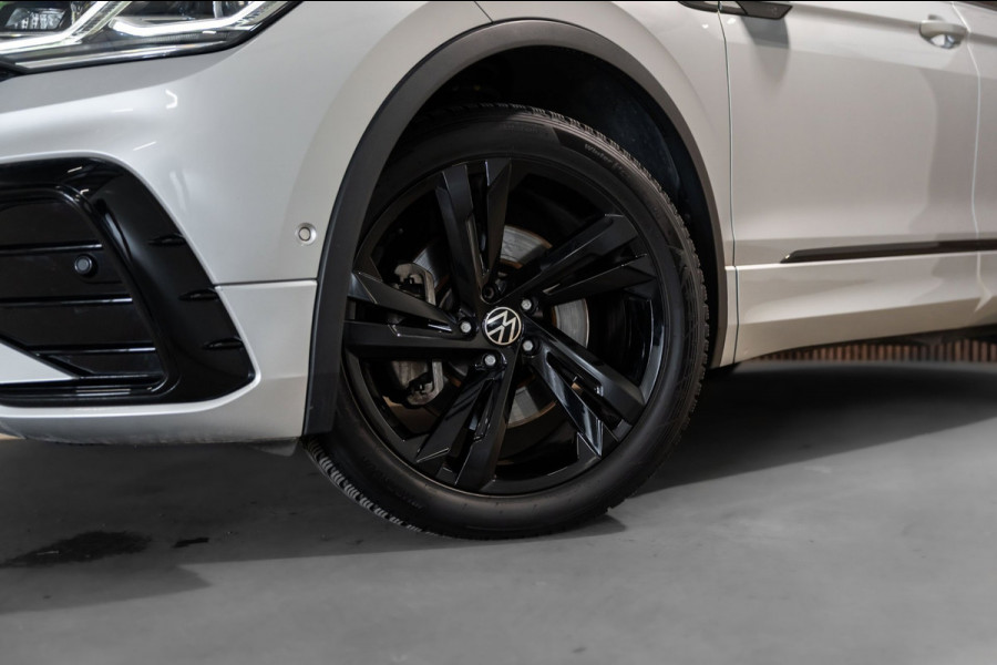 Volkswagen Tiguan 2.0 TSI DSG 4Motion R-line LEDER PANO IQ HK CAMERA