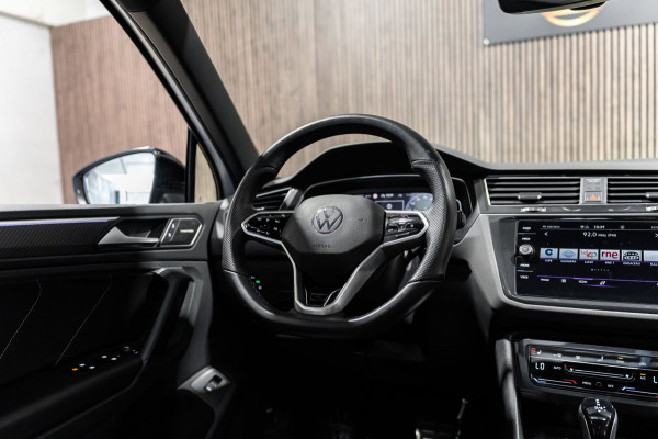 Volkswagen Tiguan 2.0 TSI DSG 4Motion R-line LEDER PANO IQ HK CAMERA