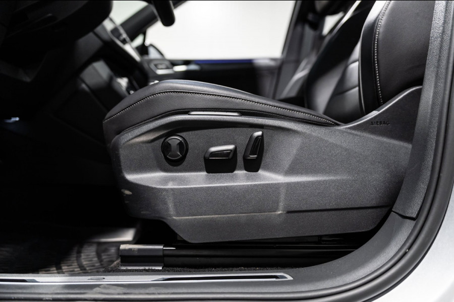 Volkswagen Tiguan 2.0 TSI DSG 4Motion R-line LEDER PANO IQ HK CAMERA