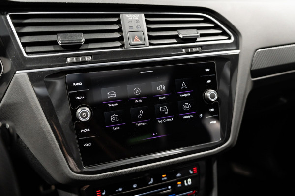 Volkswagen Tiguan 2.0 TSI DSG 4Motion R-line LEDER PANO IQ HK CAMERA